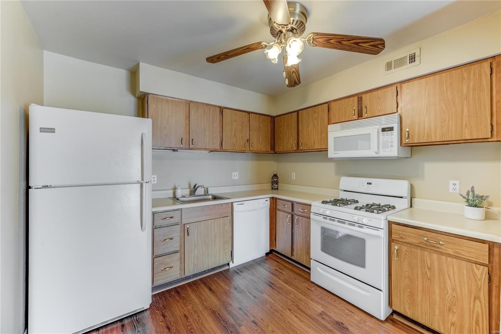 4539 Little Rock Road, Unit A St. Louis, MO 63128 - Photo 7 of 22 Gallery Image 7