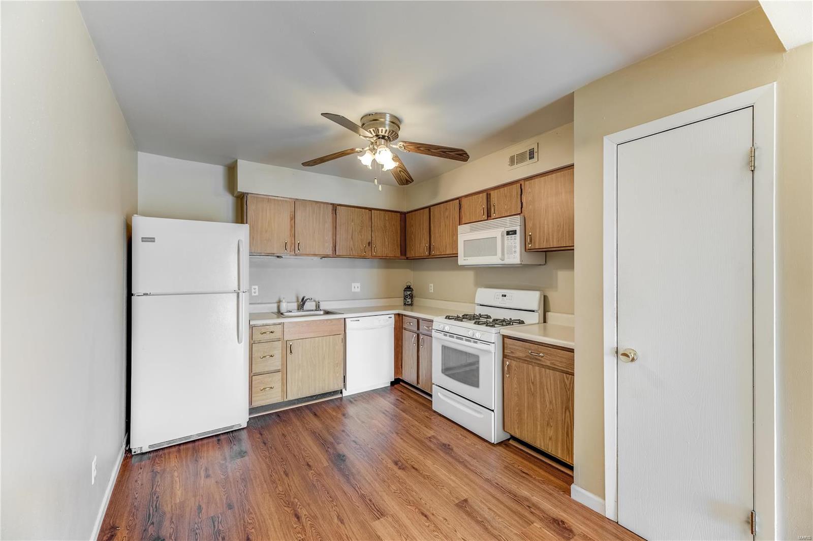 4539 Little Rock Road, Unit A St. Louis, MO 63128 - Photo 8 of 22 Gallery Image 8