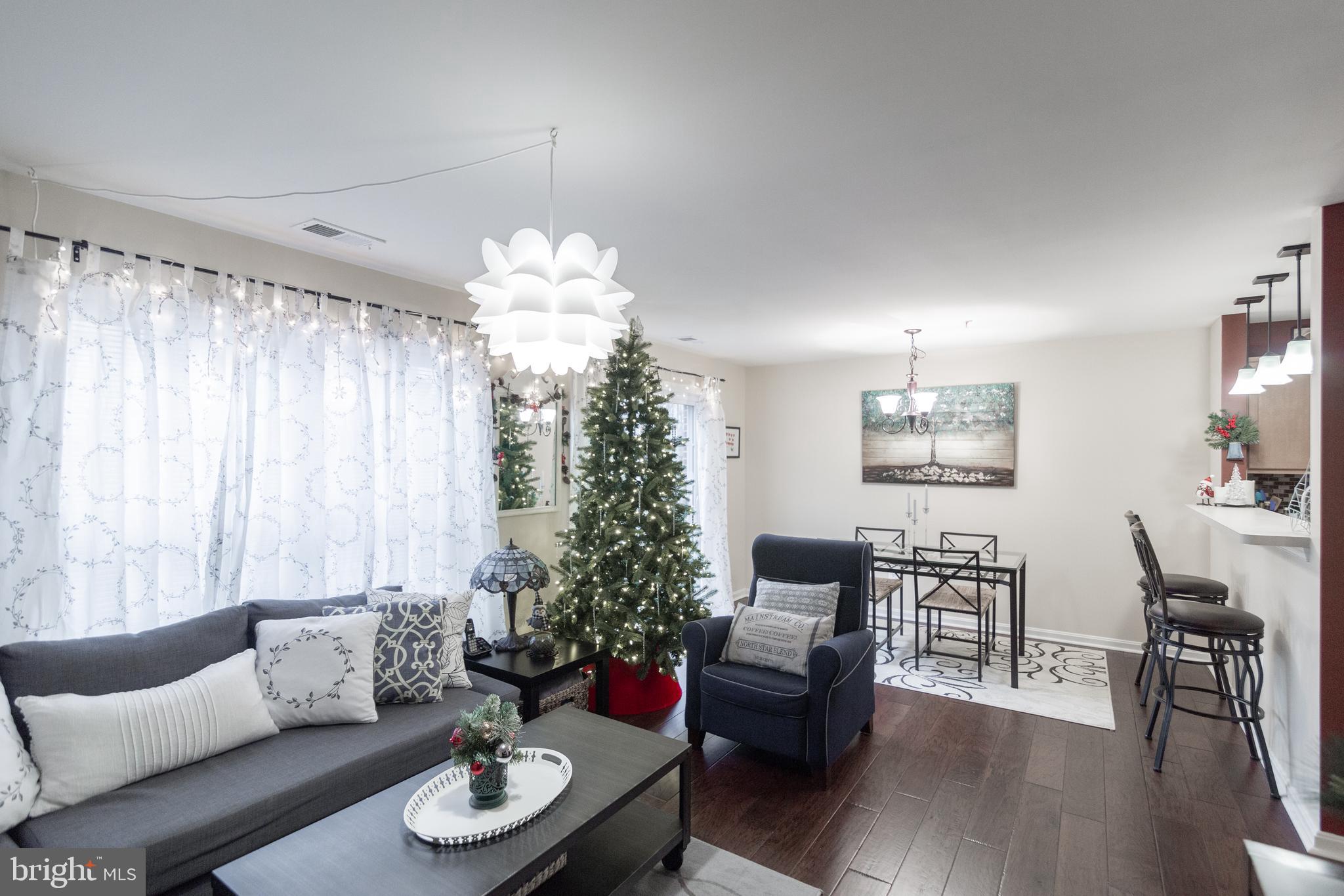 12813 Gate Rail Road, Unit 23U Clarksburg, MD 20871 - Photo 18 of 21 Living Room
