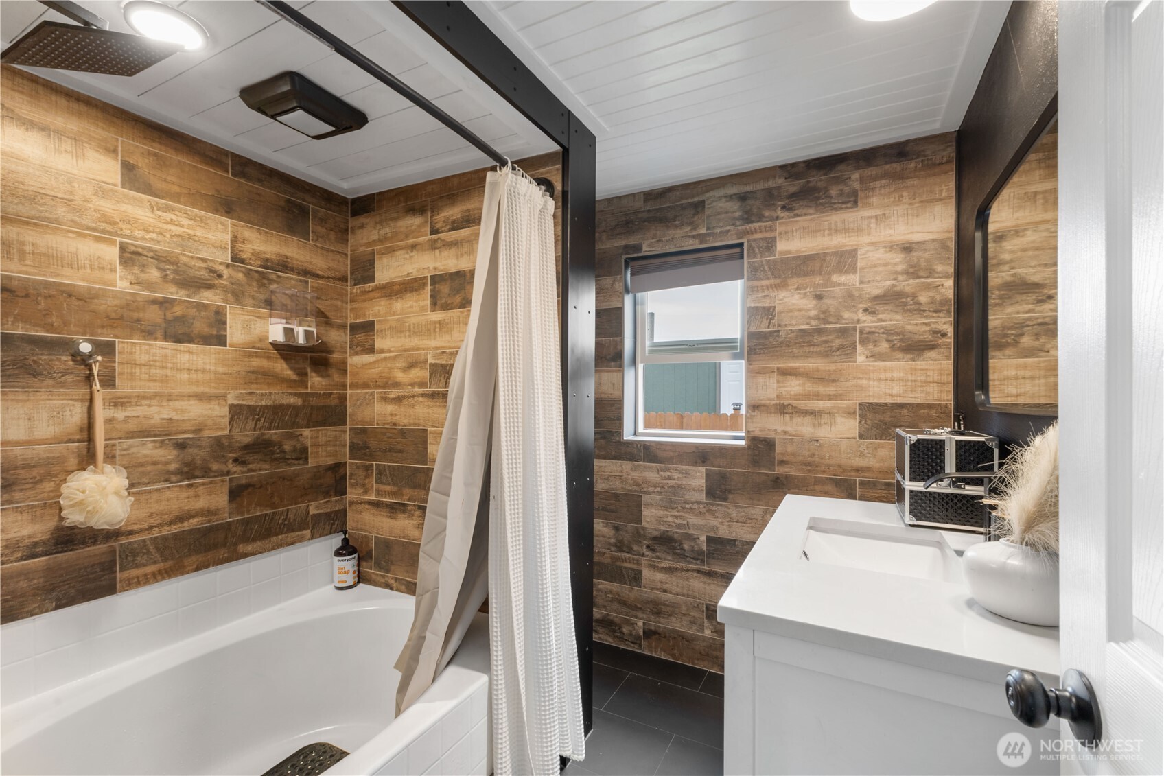 322 Chicago Boulevard South, Unit 8 Pacific, WA 98047 - Photo 14 of 22