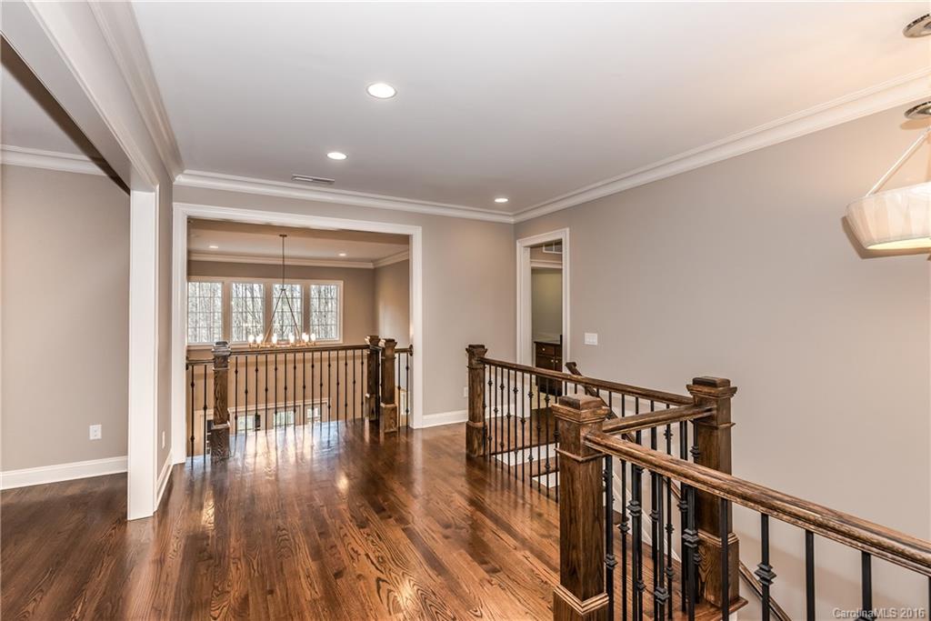 9423 Island Point Road Charlotte, NC 28278 - Photo 18 of 24 Gallery Image 18