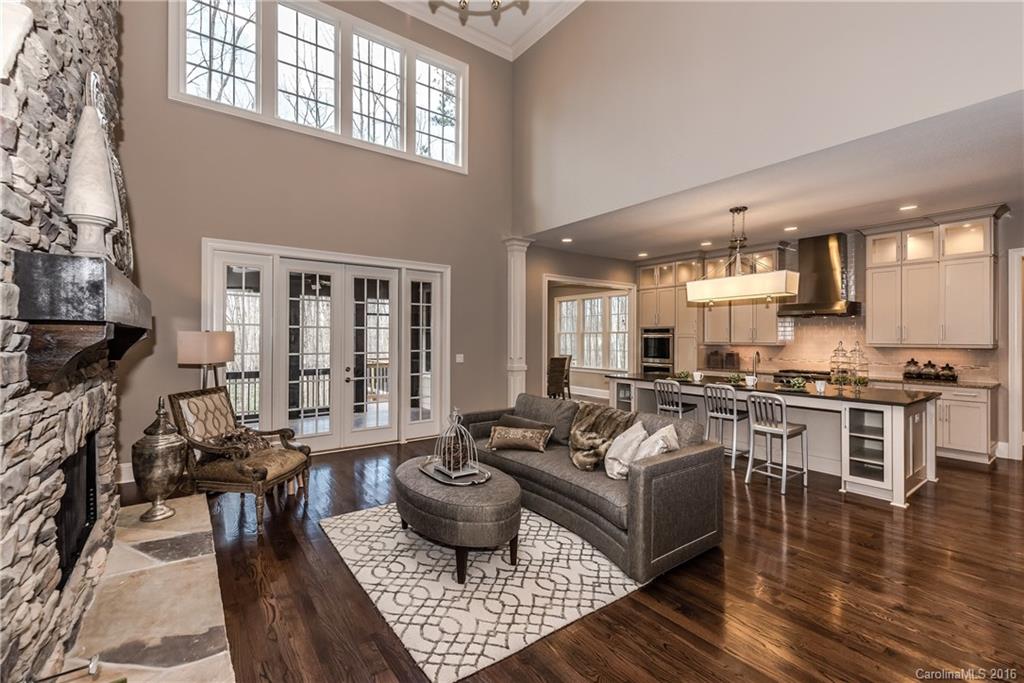 9423 Island Point Road Charlotte, NC 28278 - Photo 10 of 24 Gallery Image 10