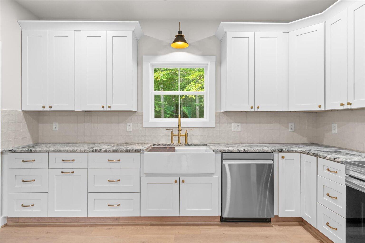 407 Dawnville Road Dalton, GA 30721 - Photo 14 of 51 19-19