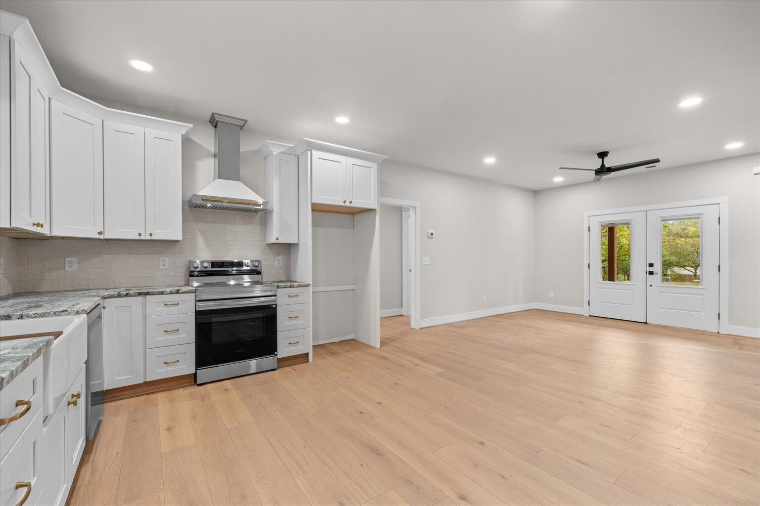 407 Dawnville Road Dalton, GA 30721 - Photo 15 of 51 20-20