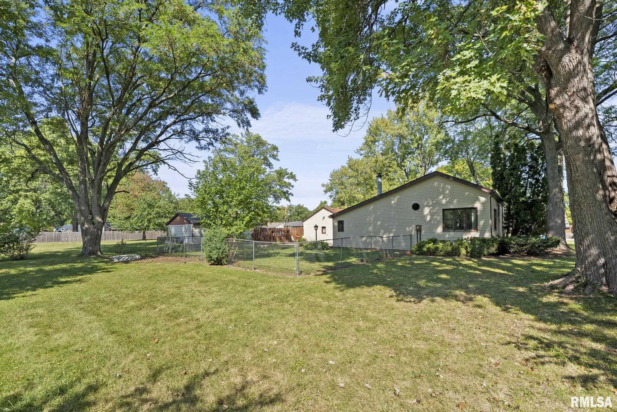 4724 27th Avenue Moline, IL 61265 - Photo 23 of 24