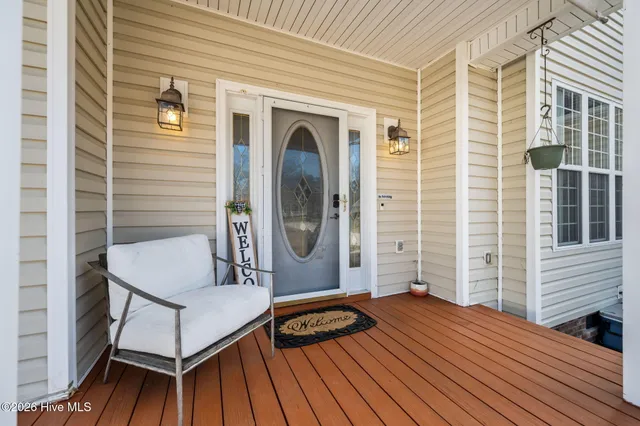 $330,000 | 103 Daniel Court, Richlands, NC 28574