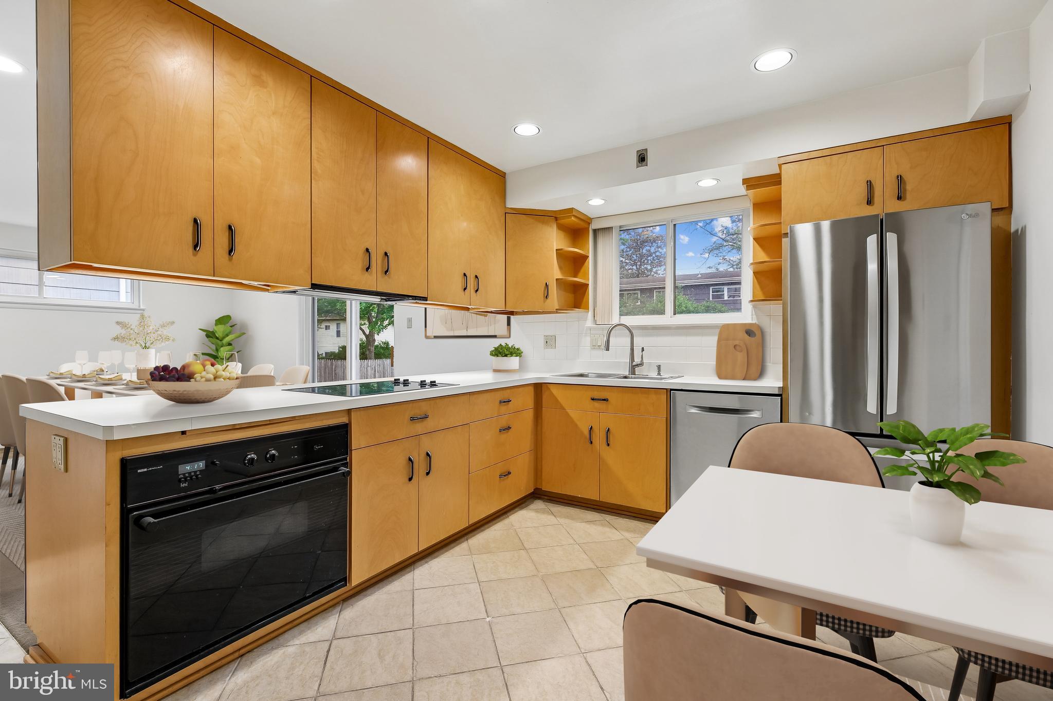 1002 North Belgrade Road Silver Spring, MD 20902 - Photo 9 of 46 Kitchen - virtual staging