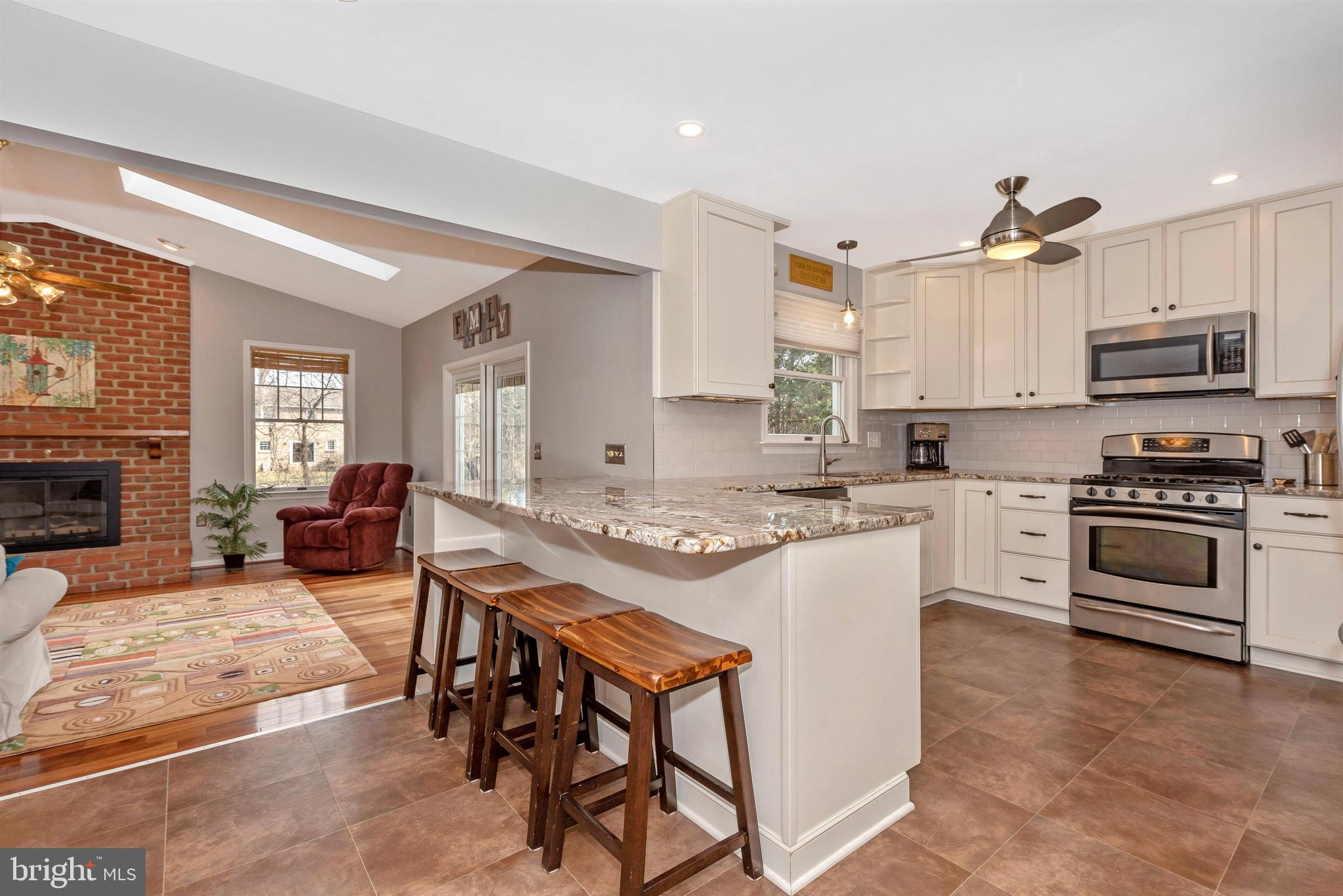 8117 Laurel Ridge Road Frederick, MD 21702 - Photo 21 of 61 Gorgeous open kitchen