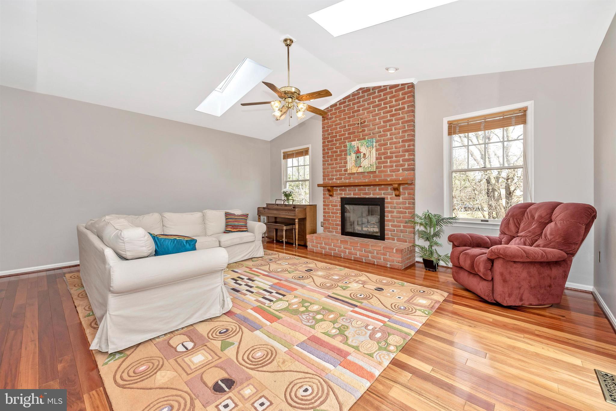 8117 Laurel Ridge Road Frederick, MD 21702 - Photo 27 of 61 Family room