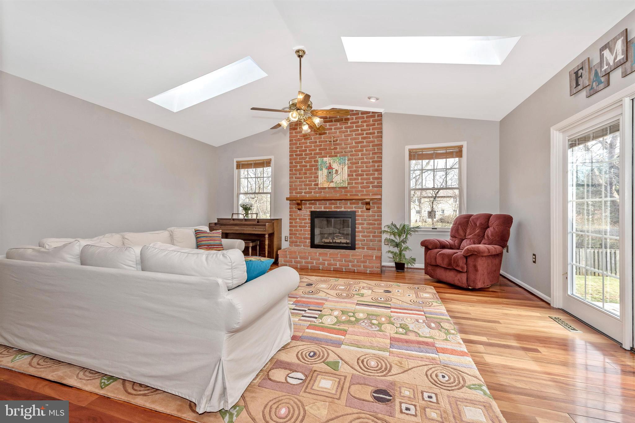 8117 Laurel Ridge Road Frederick, MD 21702 - Photo 28 of 61 Gas fireplace