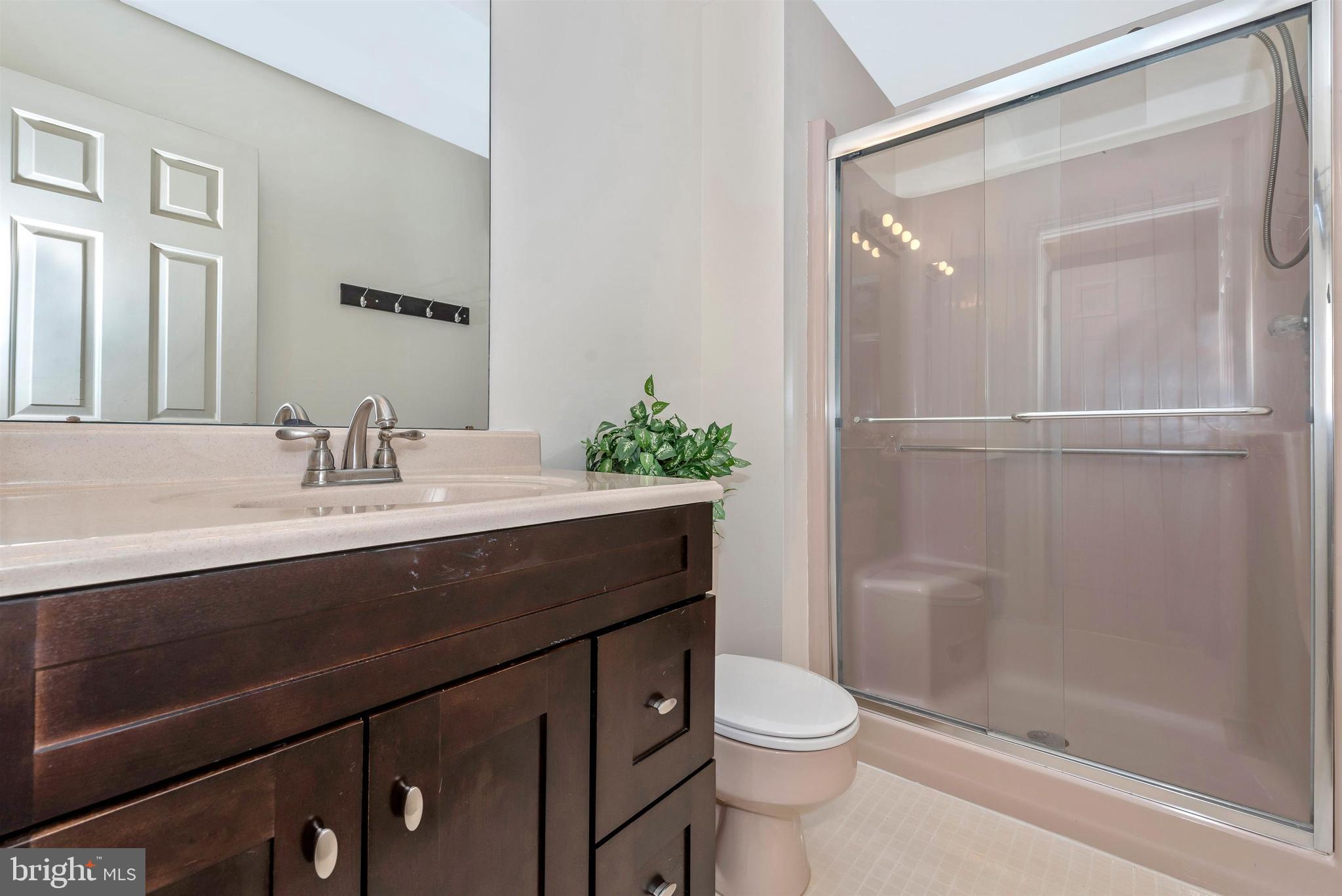 8117 Laurel Ridge Road Frederick, MD 21702 - Photo 35 of 61 Master bath
