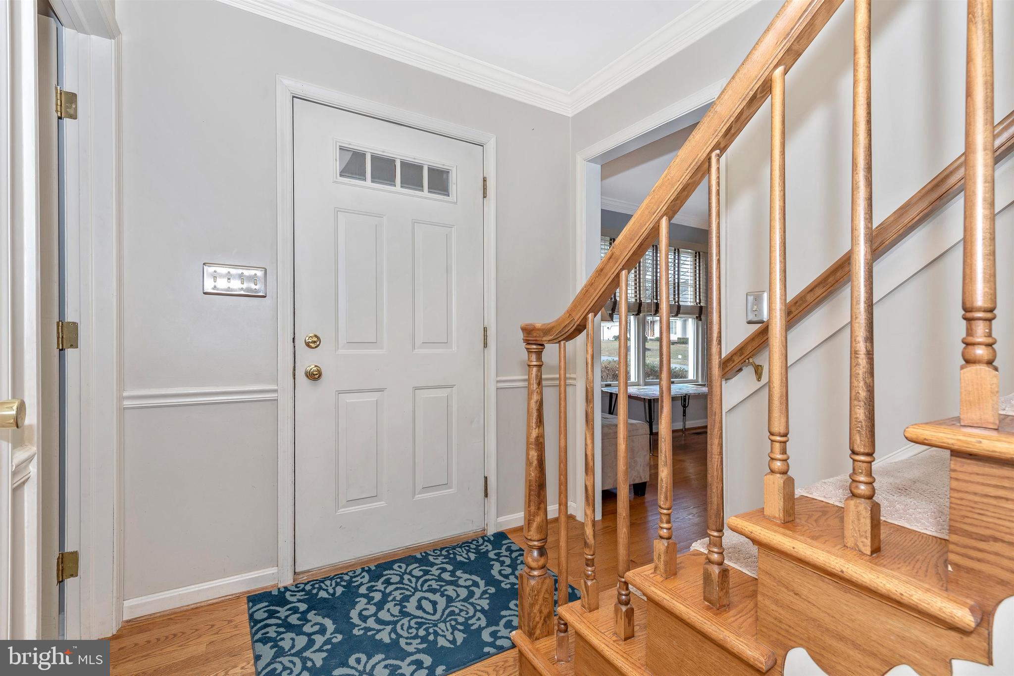8117 Laurel Ridge Road Frederick, MD 21702 - Photo 9 of 61 Entry way