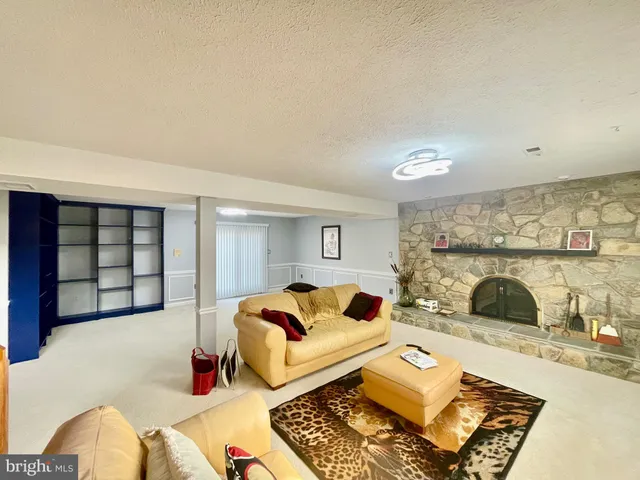 $2,500 | 11929 Autumnwood Lane, Fort Washington, MD 20744