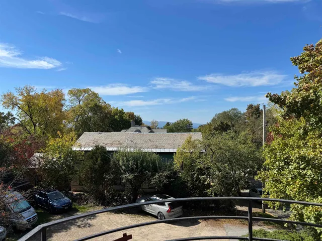 $2,400 | 283 South Union Street, Burlington, VT 05401