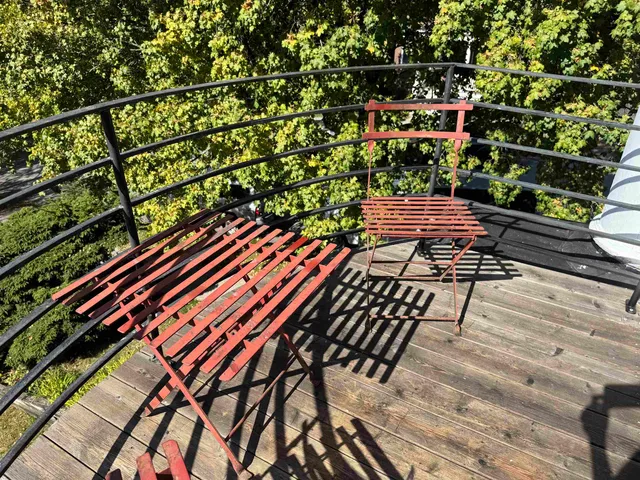 $2,400 | 283 South Union Street, Burlington, VT 05401