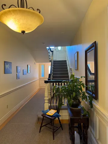 $2,400 | 283 South Union Street, Burlington, VT 05401