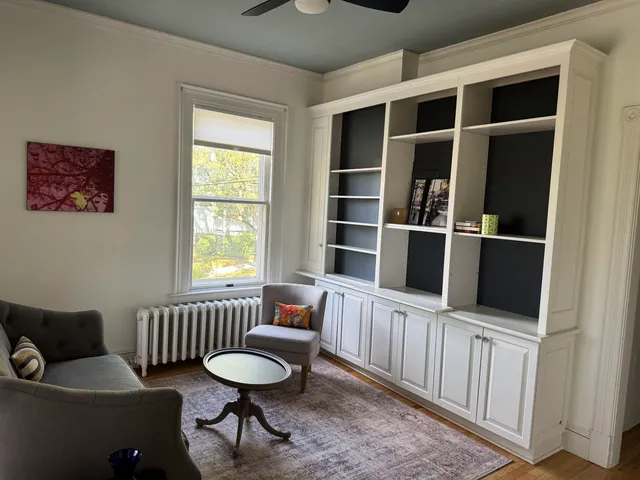 $2,400 | 283 South Union Street, Burlington, VT 05401