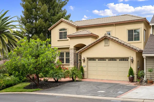 $1,090,000 | 6401 Orange Hill Lane, Carmichael, CA 95608