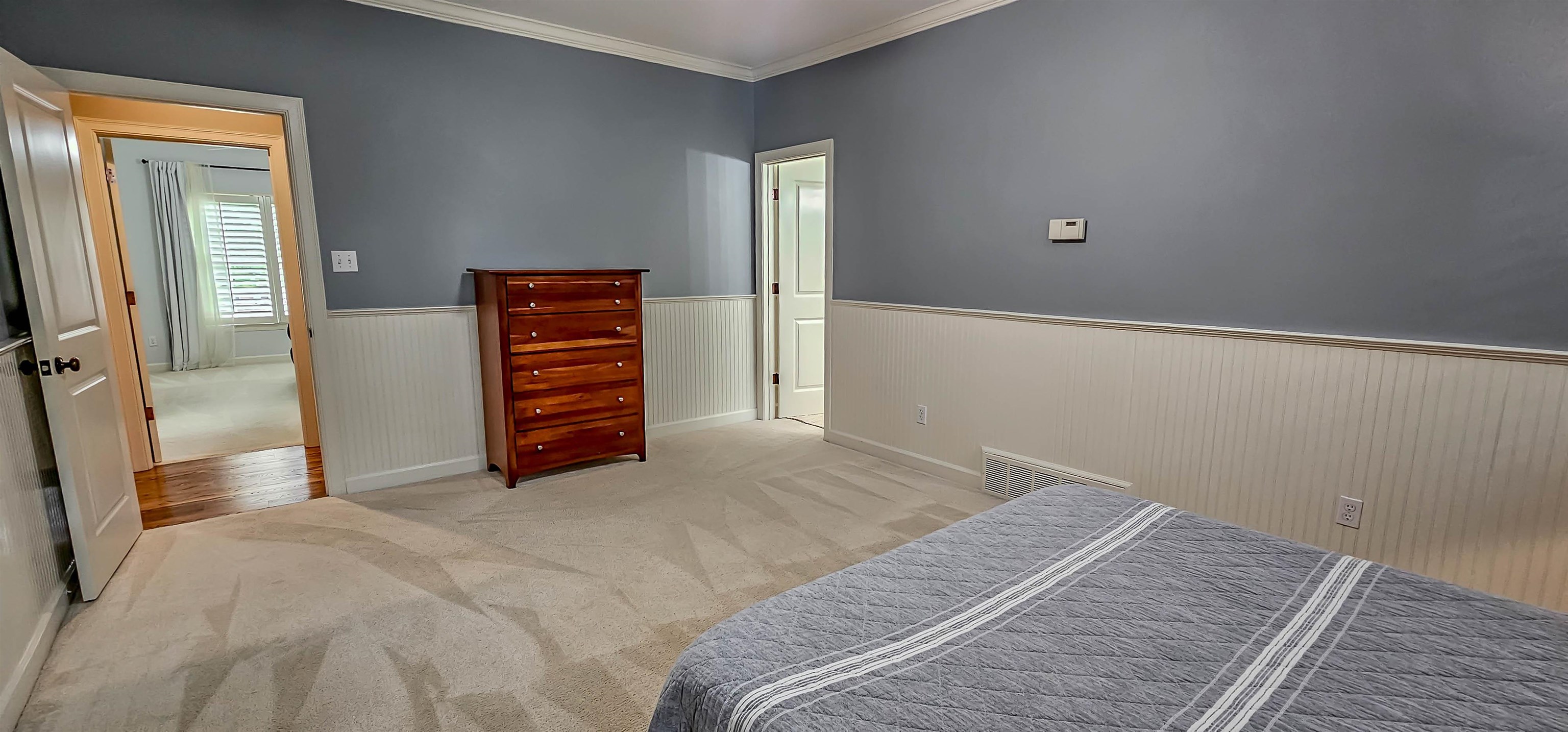 10049 Avent Ridge Cove Collierville, TN 38017 - Photo 36 of 40 Shares with Bedroom 3