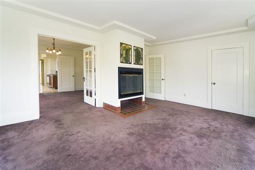 1501-1503 46th Avenue San Francisco, CA 94122 - Photo 3 of 13 an empty room with windows and closet