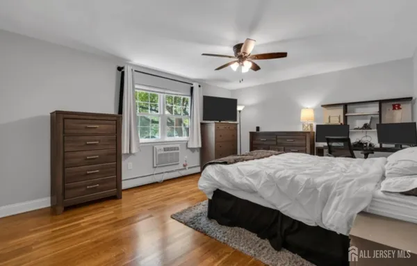 $2,400 | 320 South Street, Morristown, NJ 07960