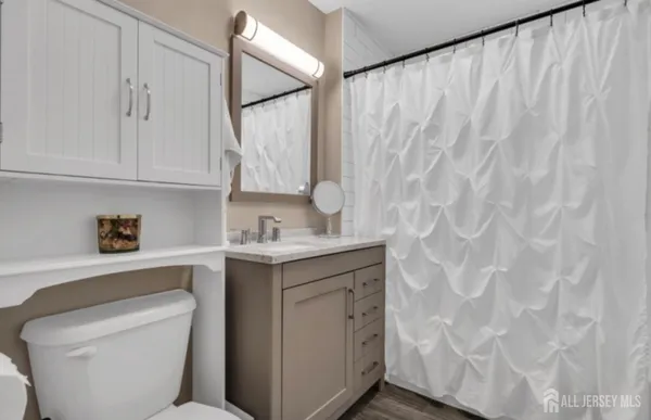 $2,400 | 320 South Street, Morristown, NJ 07960