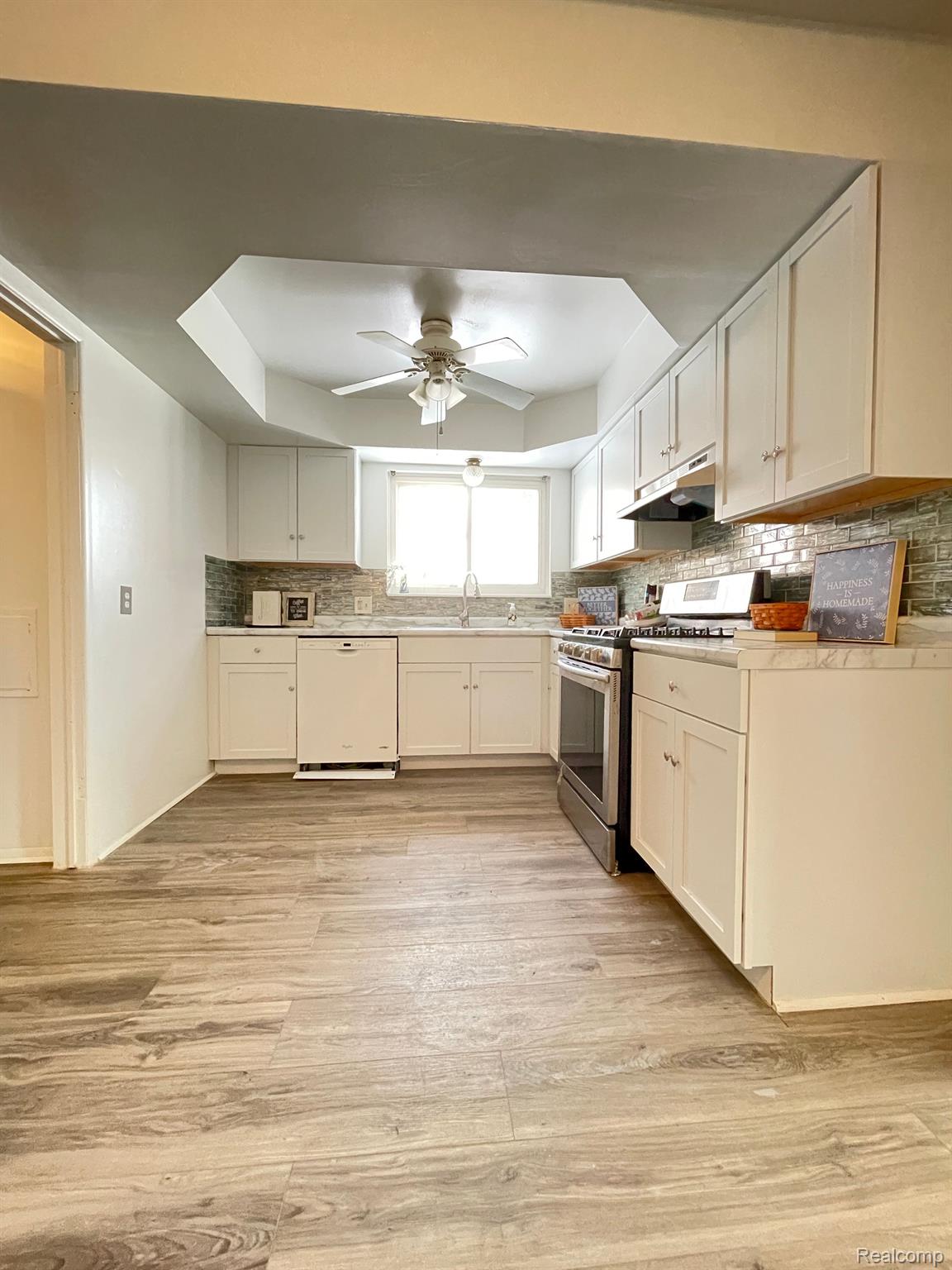14756 East 13 Mile Road Warren, MI 48088 - Photo 13 of 62 Gallery Image 13