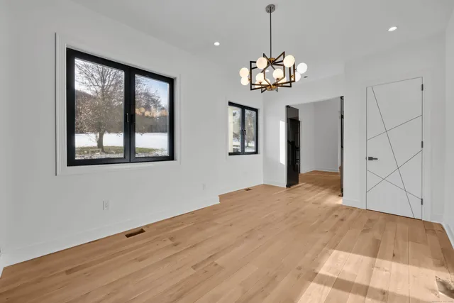 $1,999,999 | 3 Cobtail Way, Simsbury, CT 06070