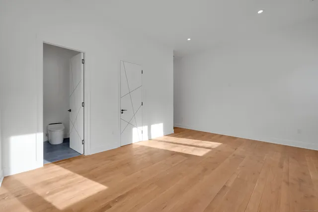 $1,999,999 | 3 Cobtail Way, Simsbury, CT 06070