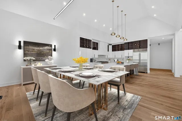 $1,999,999 | 3 Cobtail Way, Simsbury, CT 06070