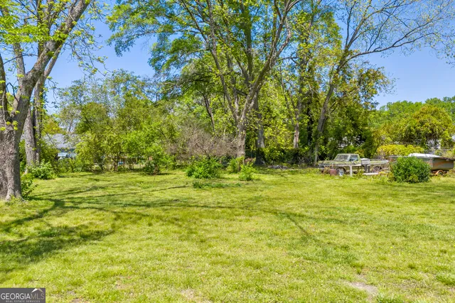 a view of front door