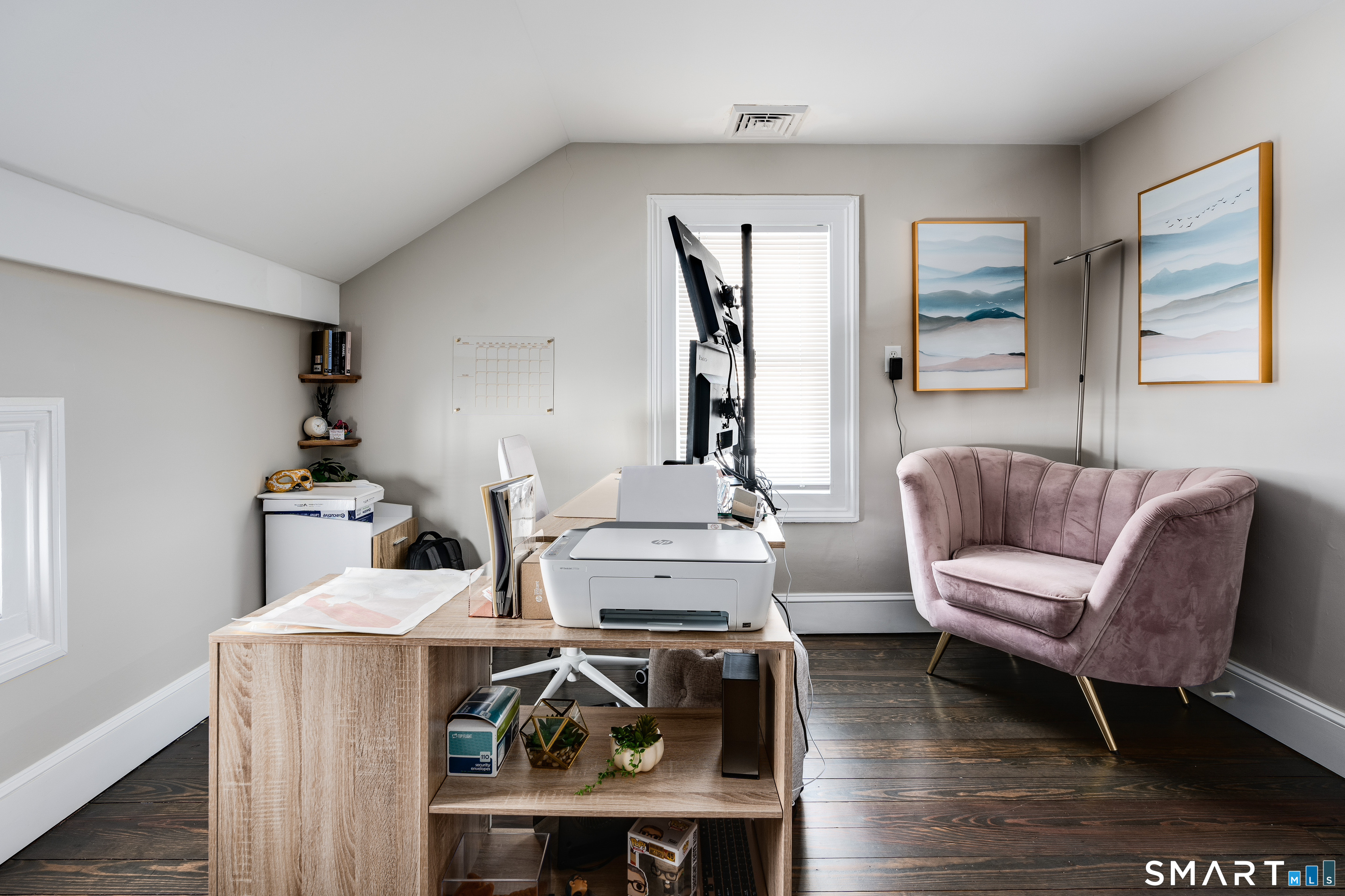 735 Matthews Street Bristol, CT 06010 - Photo 19 of 36 Bedroom 1