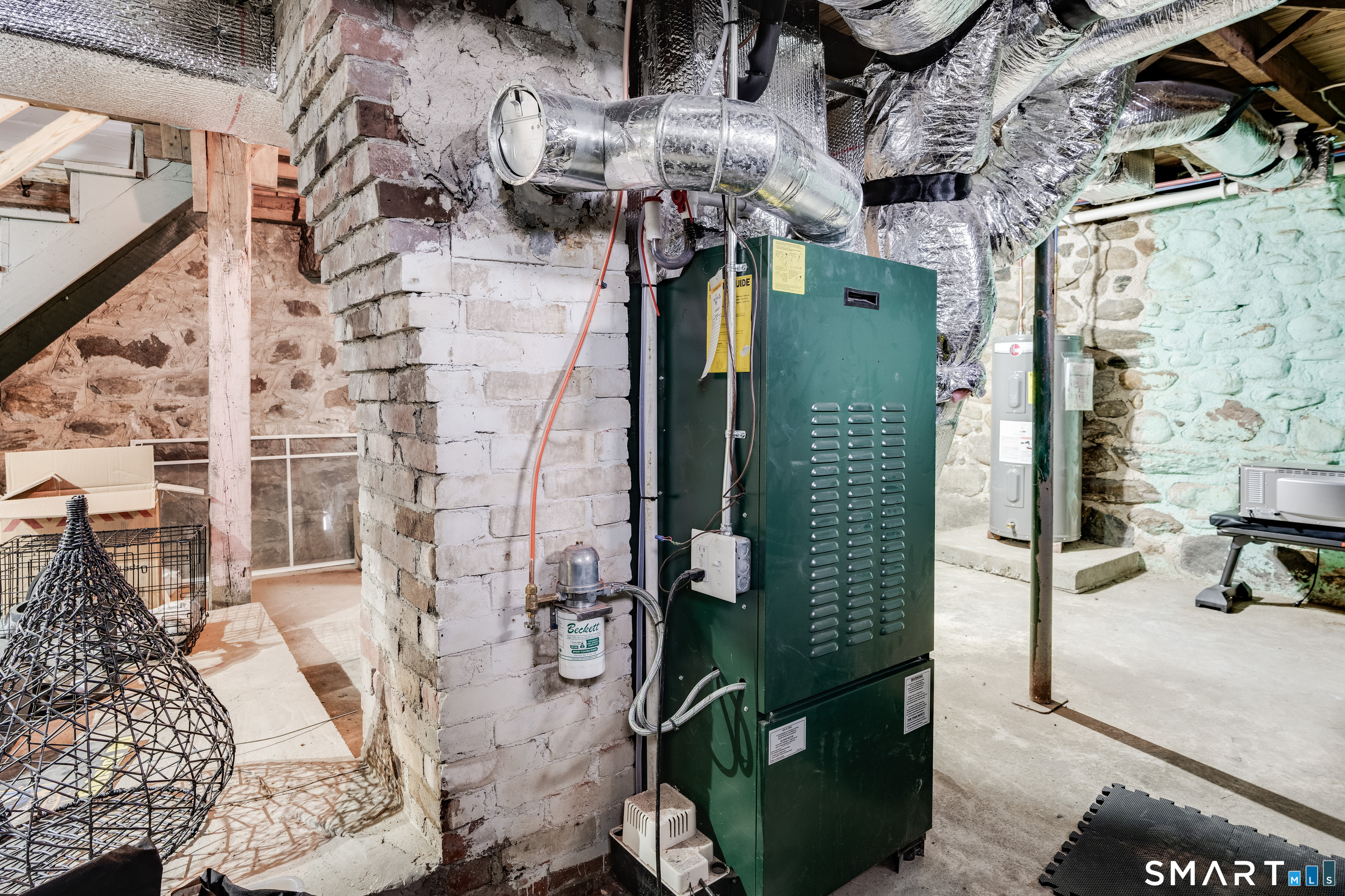 735 Matthews Street Bristol, CT 06010 - Photo 27 of 36