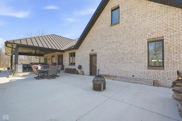 $1,175,000 | 104 Winchester Drive, New Castle, IN 47362