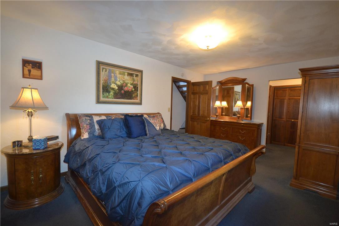 6114 Town Hall Road Belleville, IL 62223 - Photo 29 of 72 Gallery Image 29