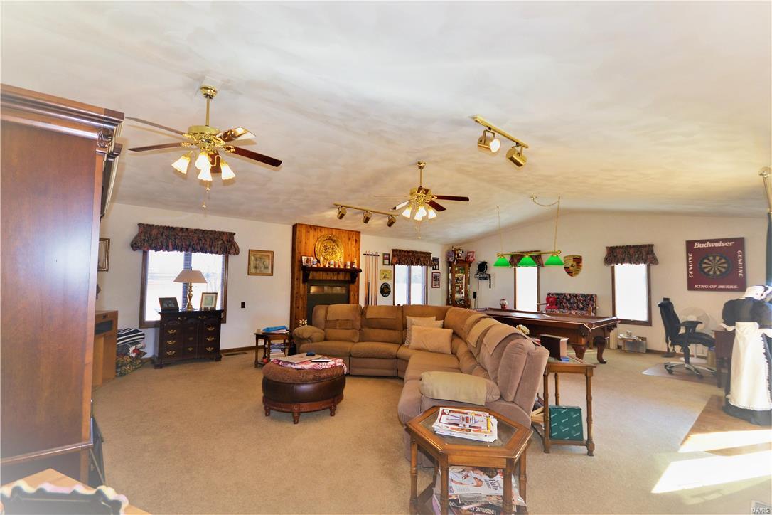 6114 Town Hall Road Belleville, IL 62223 - Photo 40 of 72 Gallery Image 40