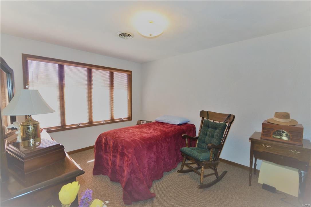 6114 Town Hall Road Belleville, IL 62223 - Photo 49 of 72 Gallery Image 49