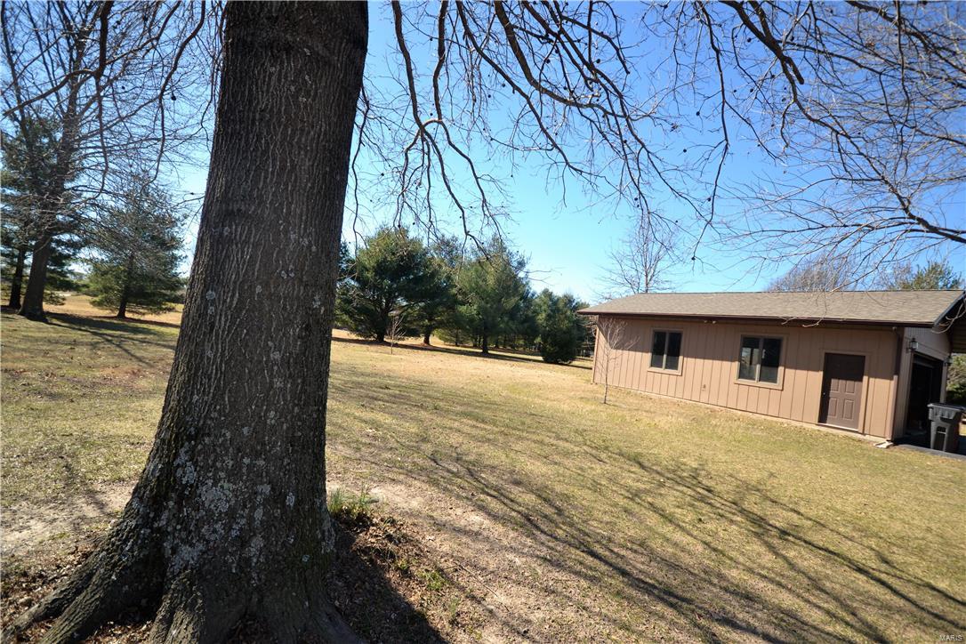 6114 Town Hall Road Belleville, IL 62223 - Photo 66 of 72 Gallery Image 66