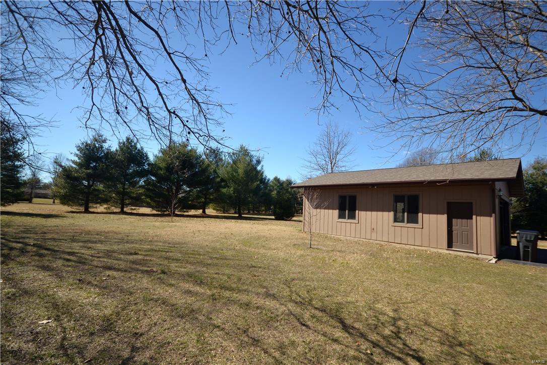 6114 Town Hall Road Belleville, IL 62223 - Photo 67 of 72 Gallery Image 67
