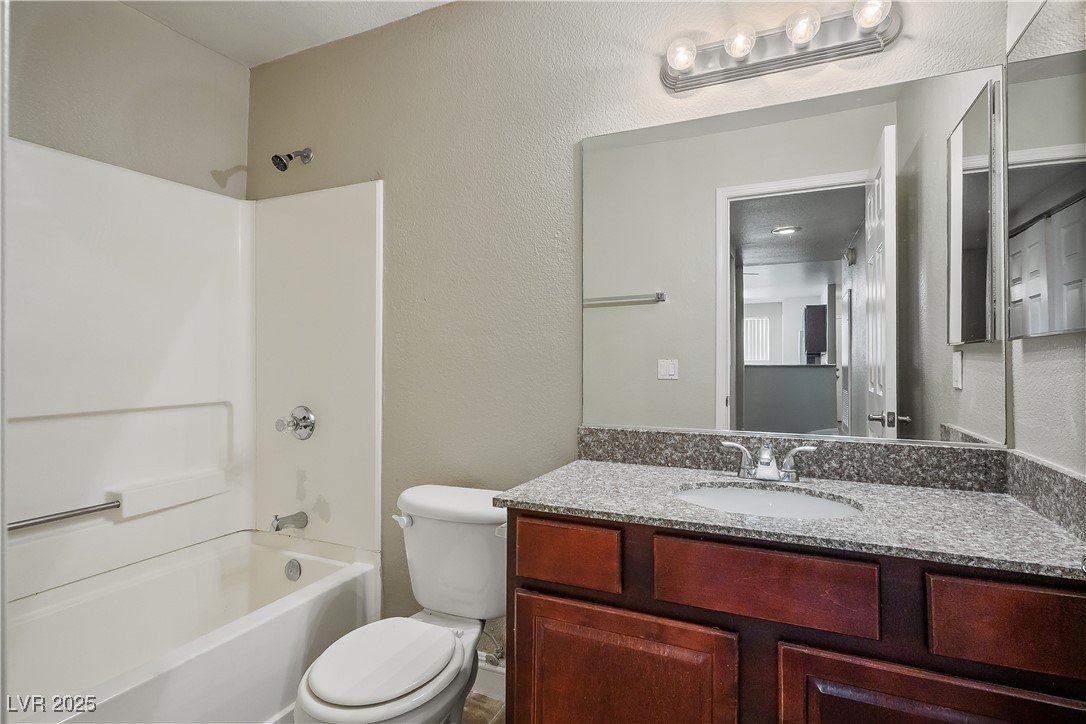 2801 North Rainbow Boulevard, Unit 144 Las Vegas, NV 89108 - Photo 15 of 22