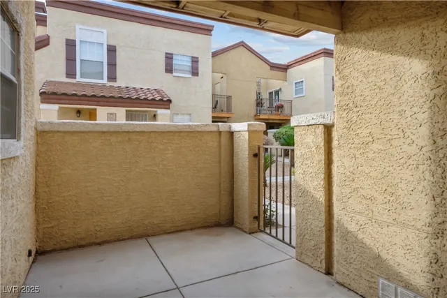 $1,425 | 2801 North Rainbow Boulevard, Unit 144, Las Vegas, NV 89108