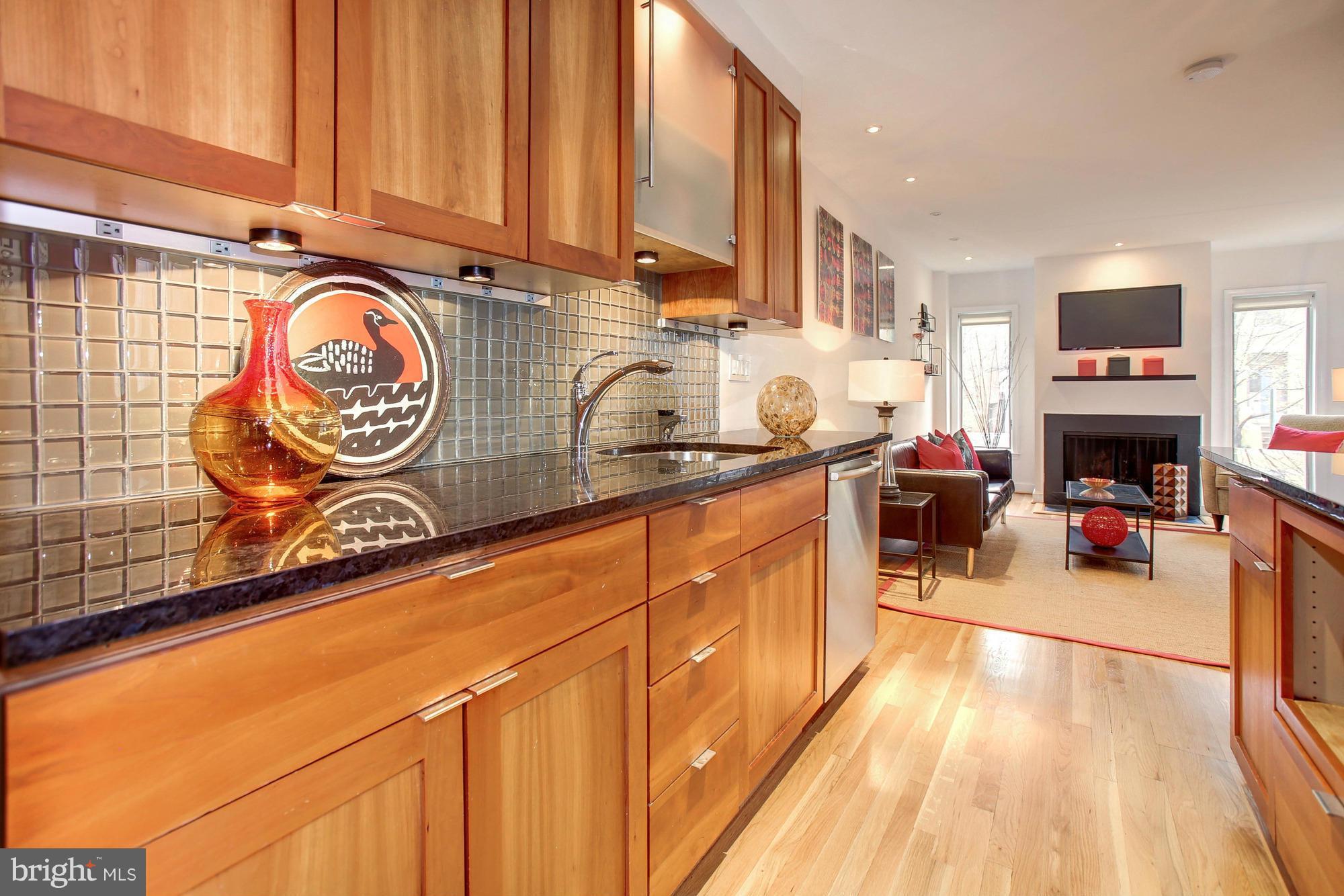 1607 T Street Northwest, Unit A Washington, DC 20009 - Photo 11 of 30 Kitchen