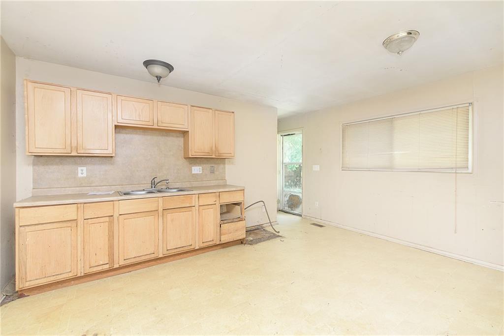 3920 Biscayne Road Indianapolis, IN 46226 - Photo 8 of 25 Gallery Image 8