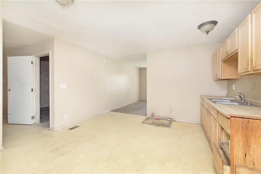3920 Biscayne Road Indianapolis, IN 46226 - Photo 10 of 25 Gallery Image 10