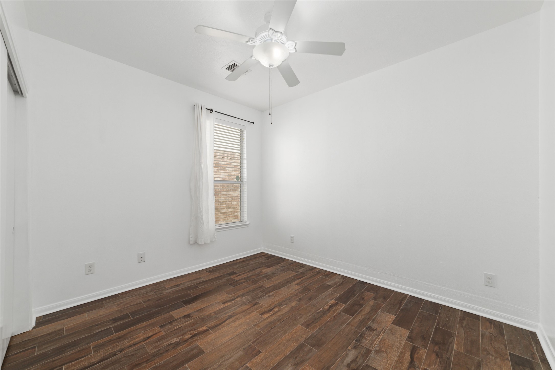 9338 Logans Run Lane Houston, TX 77075 - Photo 15 of 22