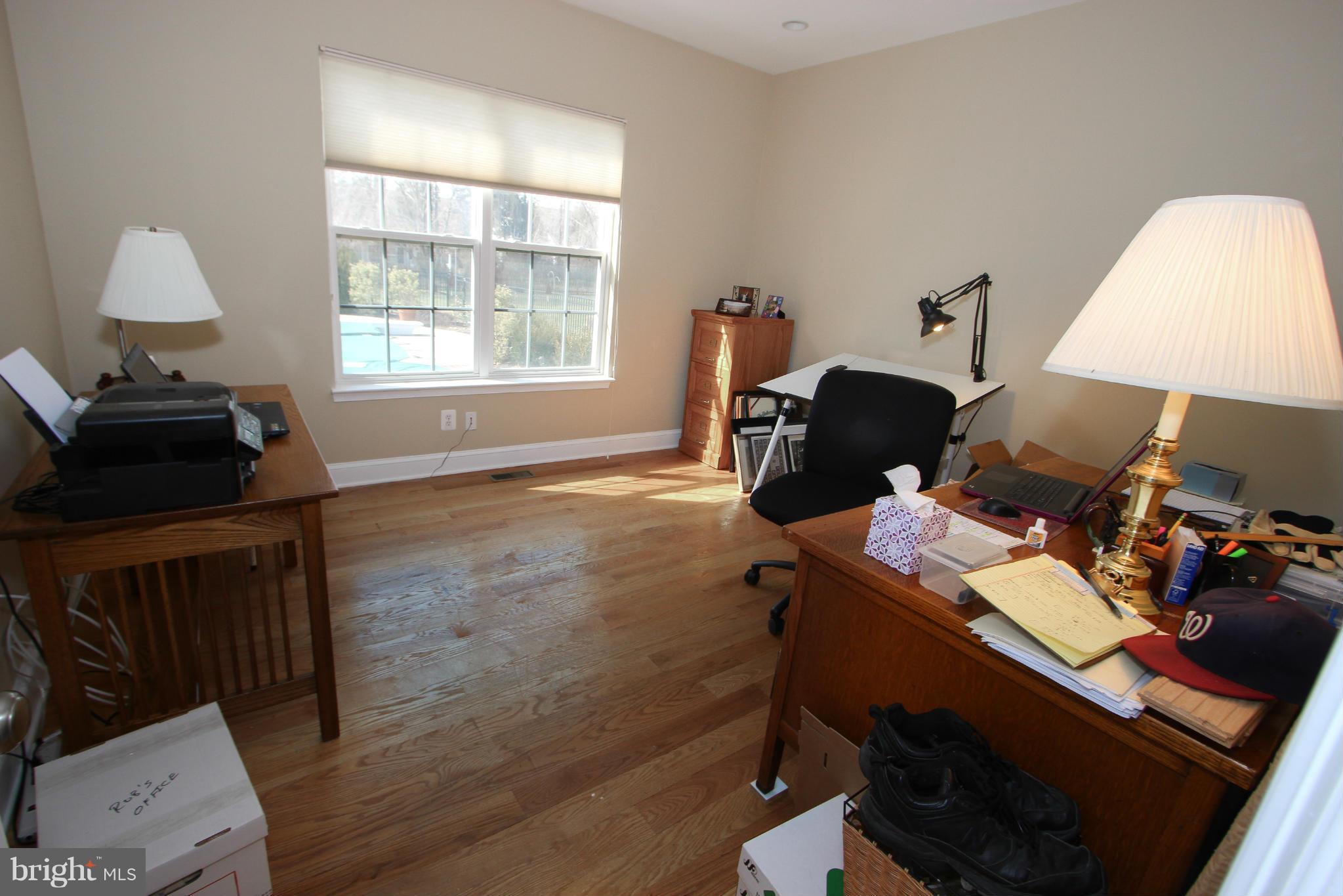 25857 Spring Farm Circle Chantilly, VA 20152 - Photo 14 of 30 Office