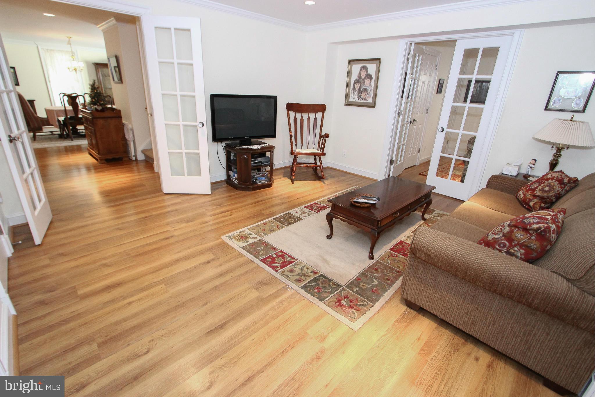 25857 Spring Farm Circle Chantilly, VA 20152 - Photo 27 of 30 In Law Suite Family Room