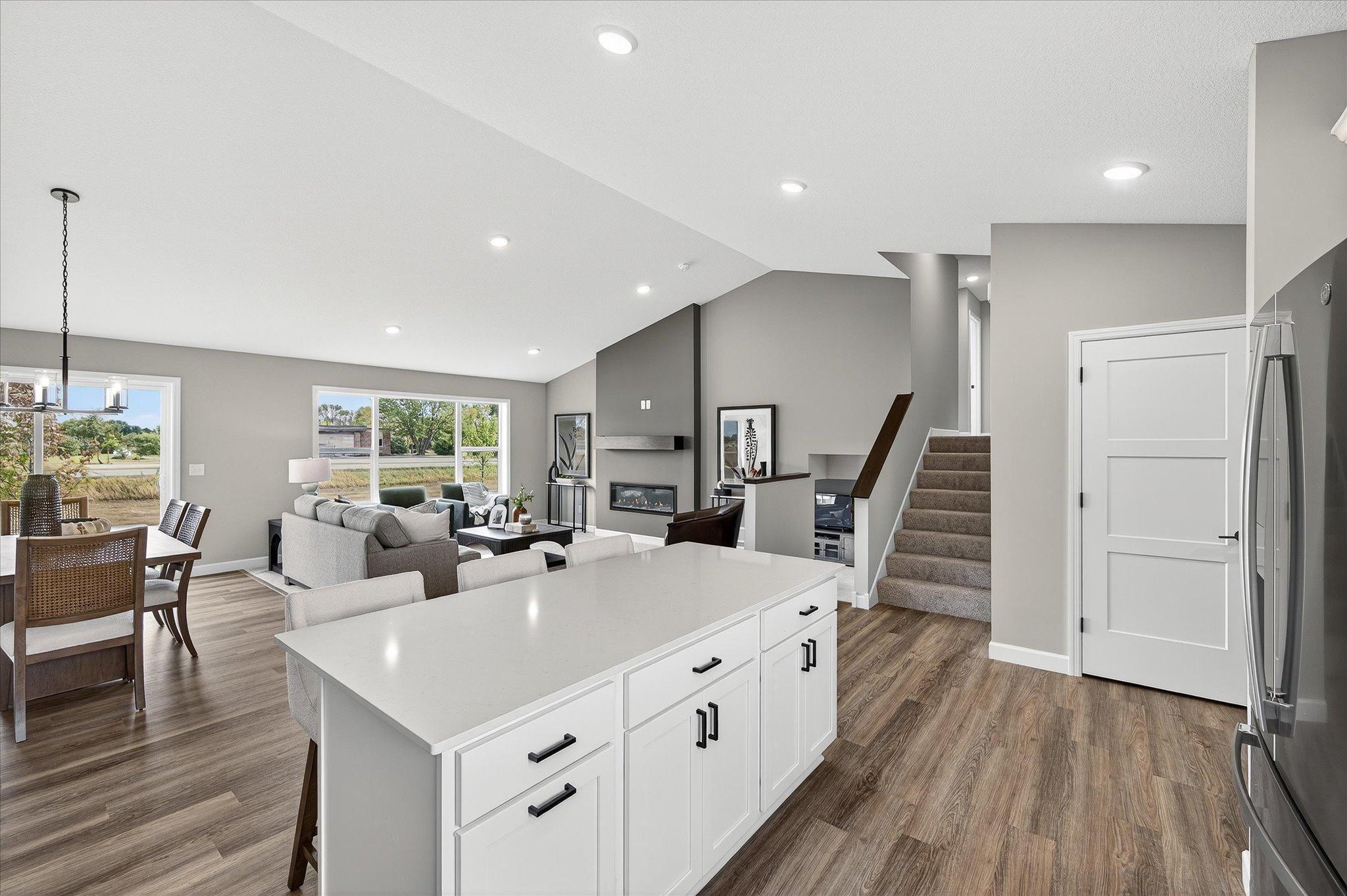 787 Yellowcrest Street Southwest Delano, MN 55328 - Photo 5 of 40