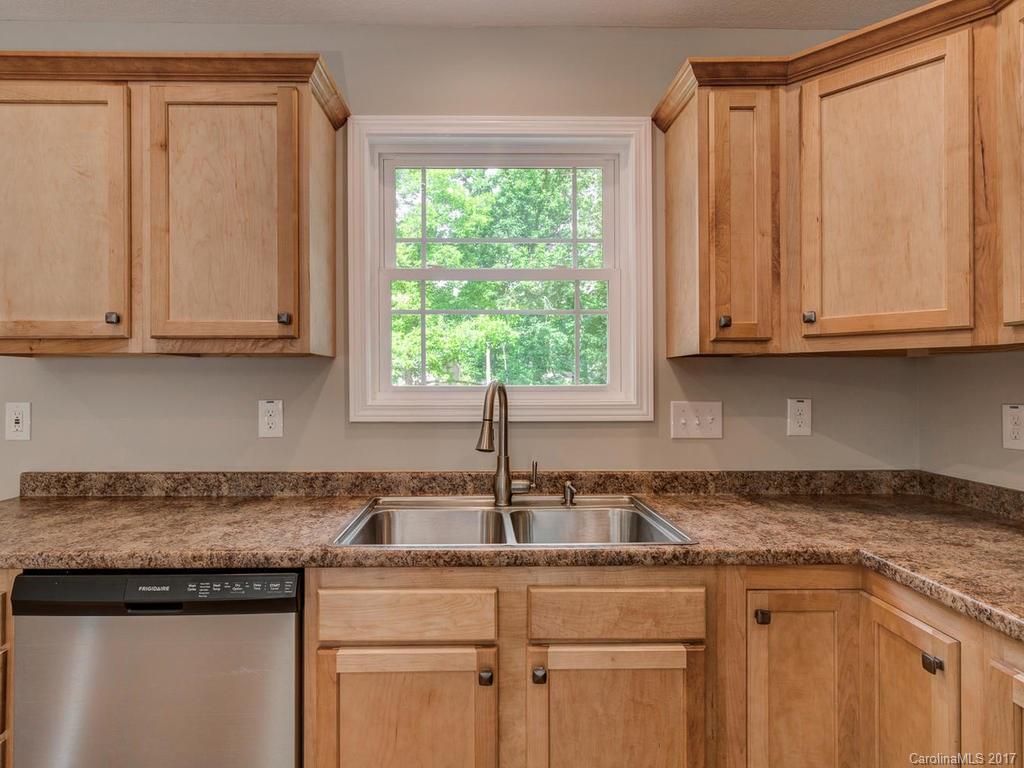 4 Grandview Road Asheville, NC 28806 - Photo 11 of 24 Gallery Image 11