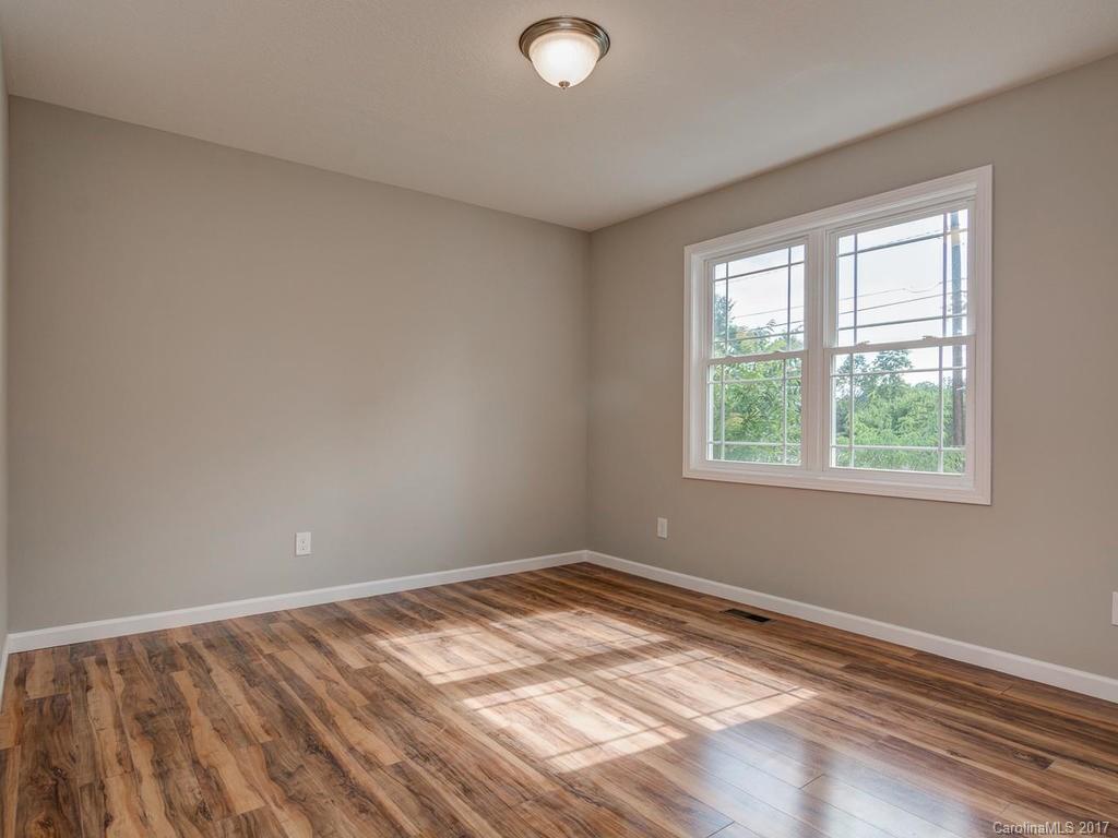 4 Grandview Road Asheville, NC 28806 - Photo 16 of 24 Gallery Image 16
